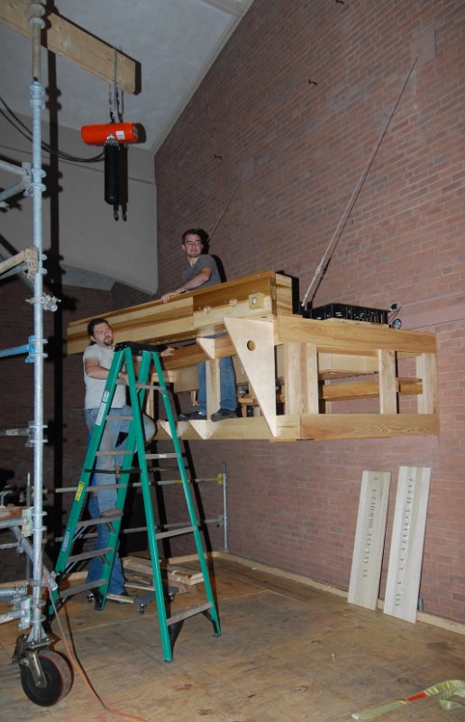 DSC_4705.JPG - Placing the trumpet wind chest into place.