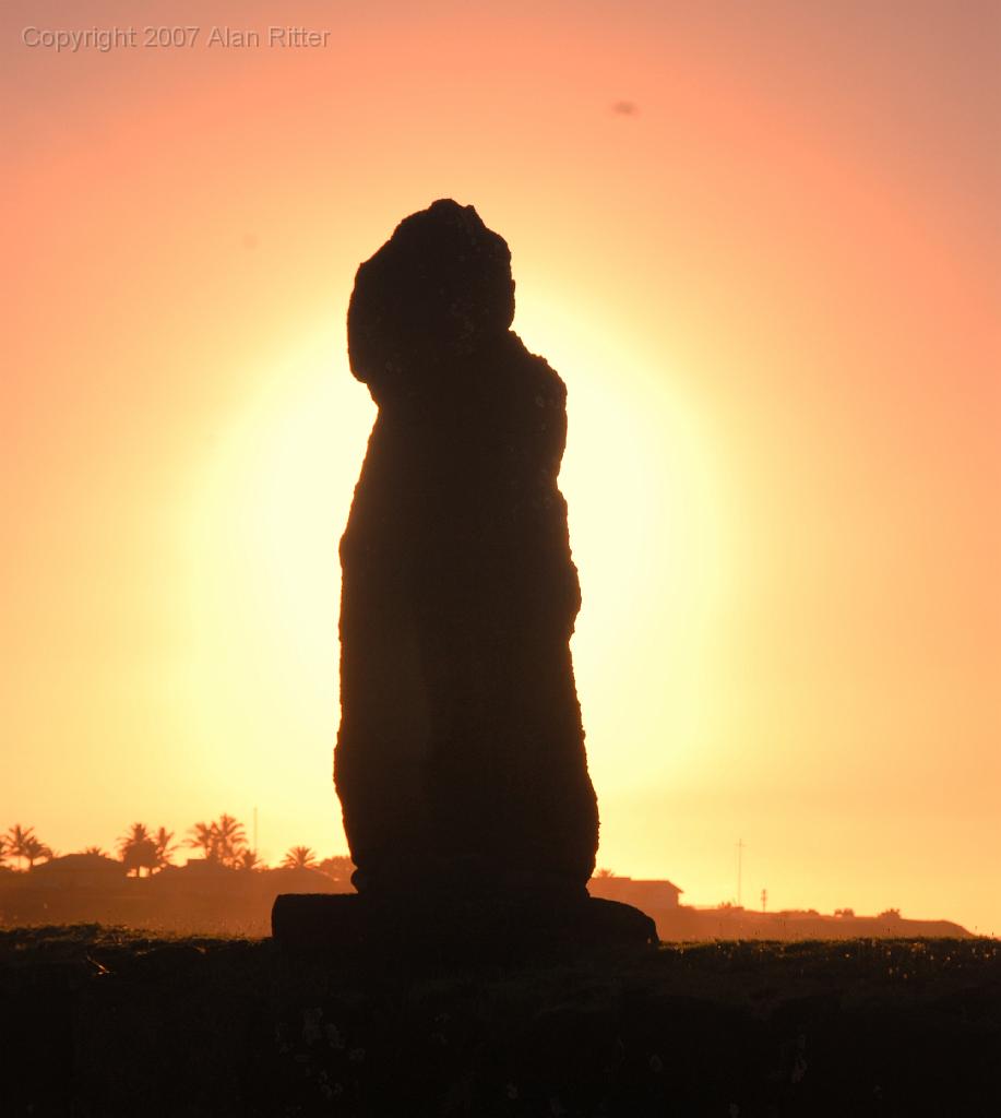 Slide_999.jpg - Moai Sunset